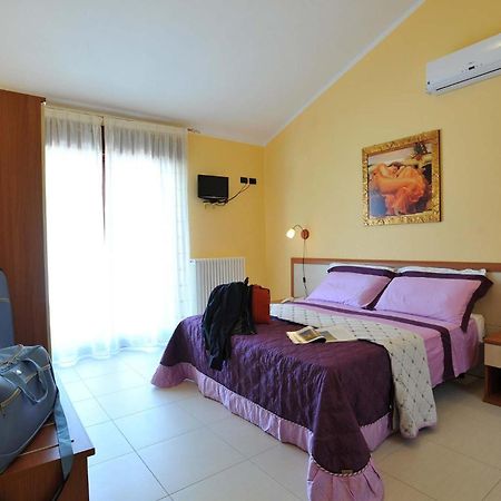 B&B Casa Augello Сан-Джованні-Ротондо Екстер'єр фото