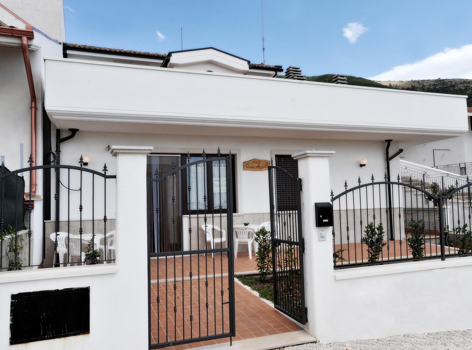 B&B Casa Augello Сан-Джованні-Ротондо Екстер'єр фото